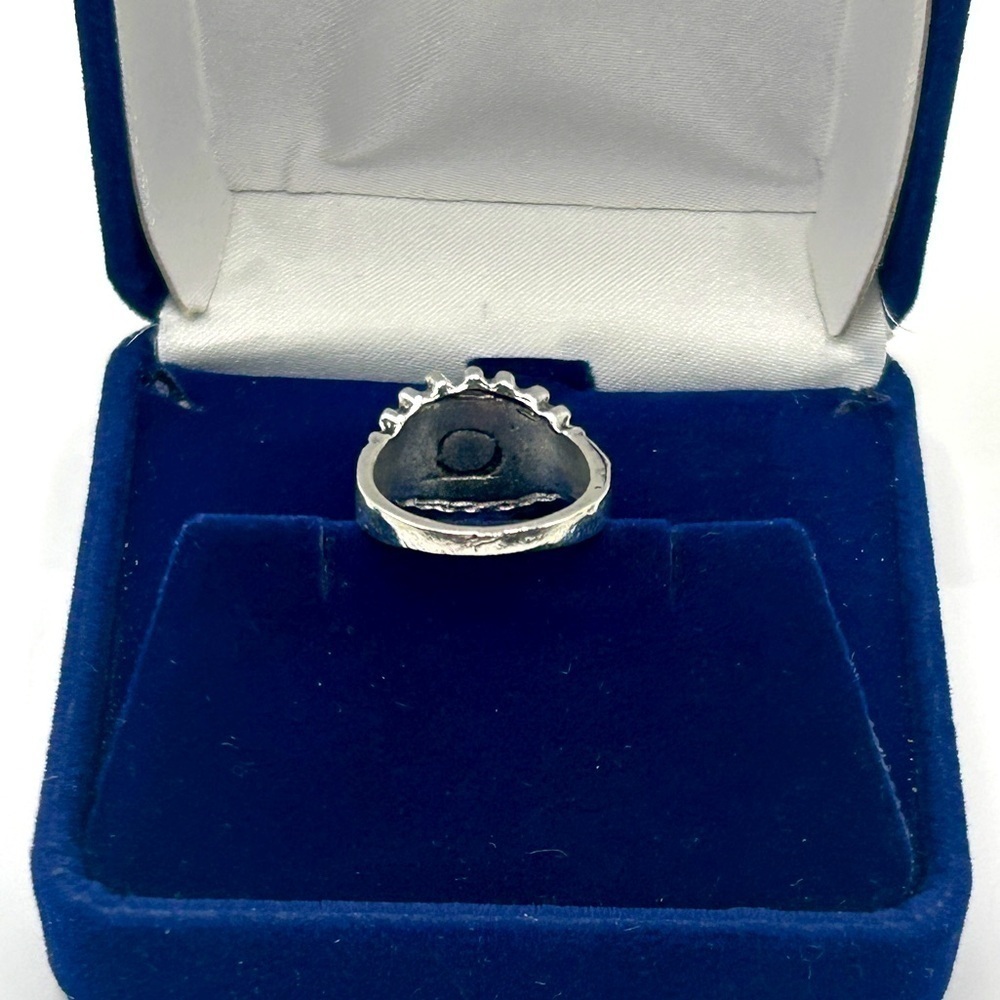 Silver and White Opal Ring Vintage Style Sz 6 - Picture 3 of 6
